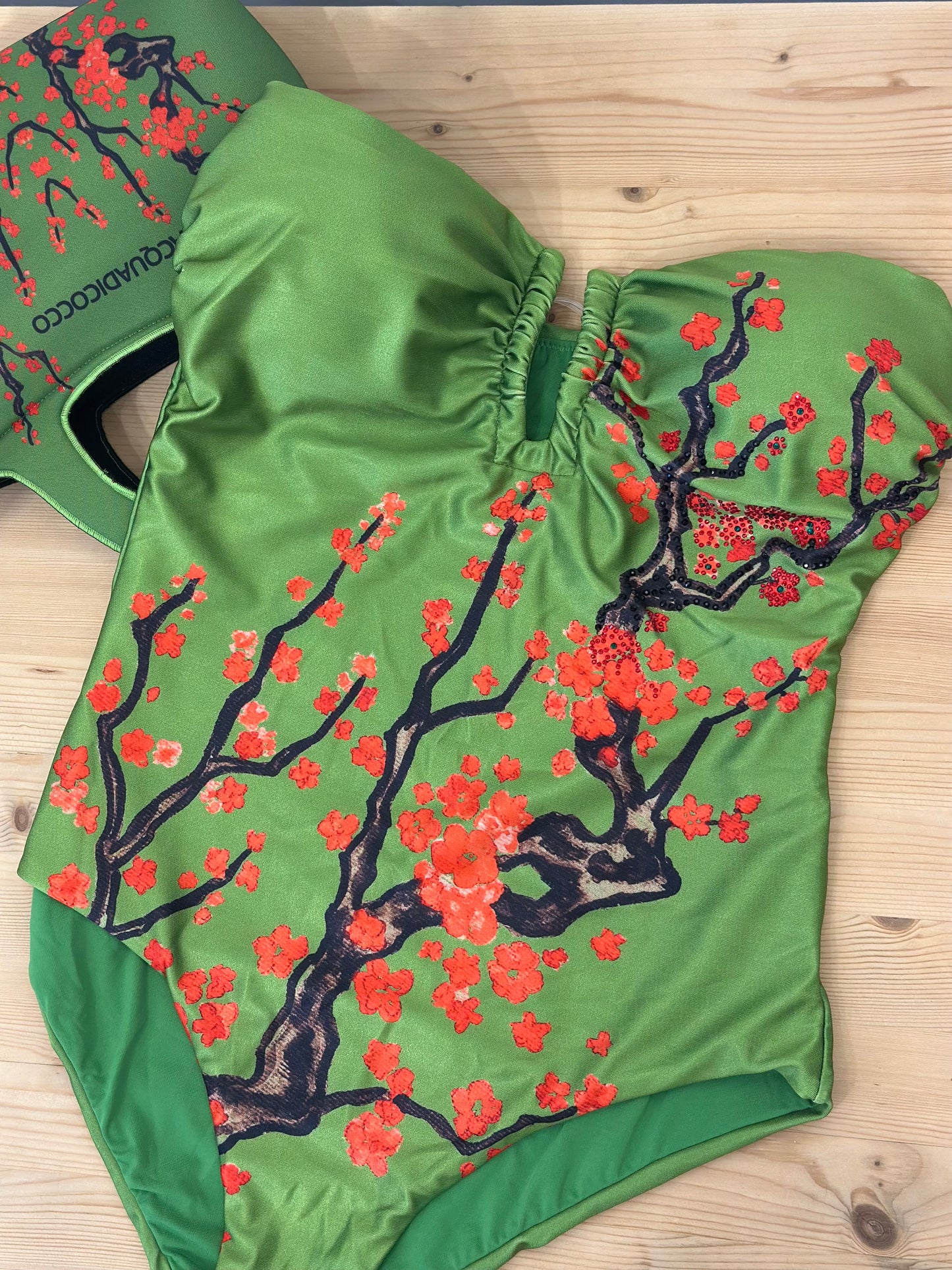 Aq808225-beachwear-acquadicocco